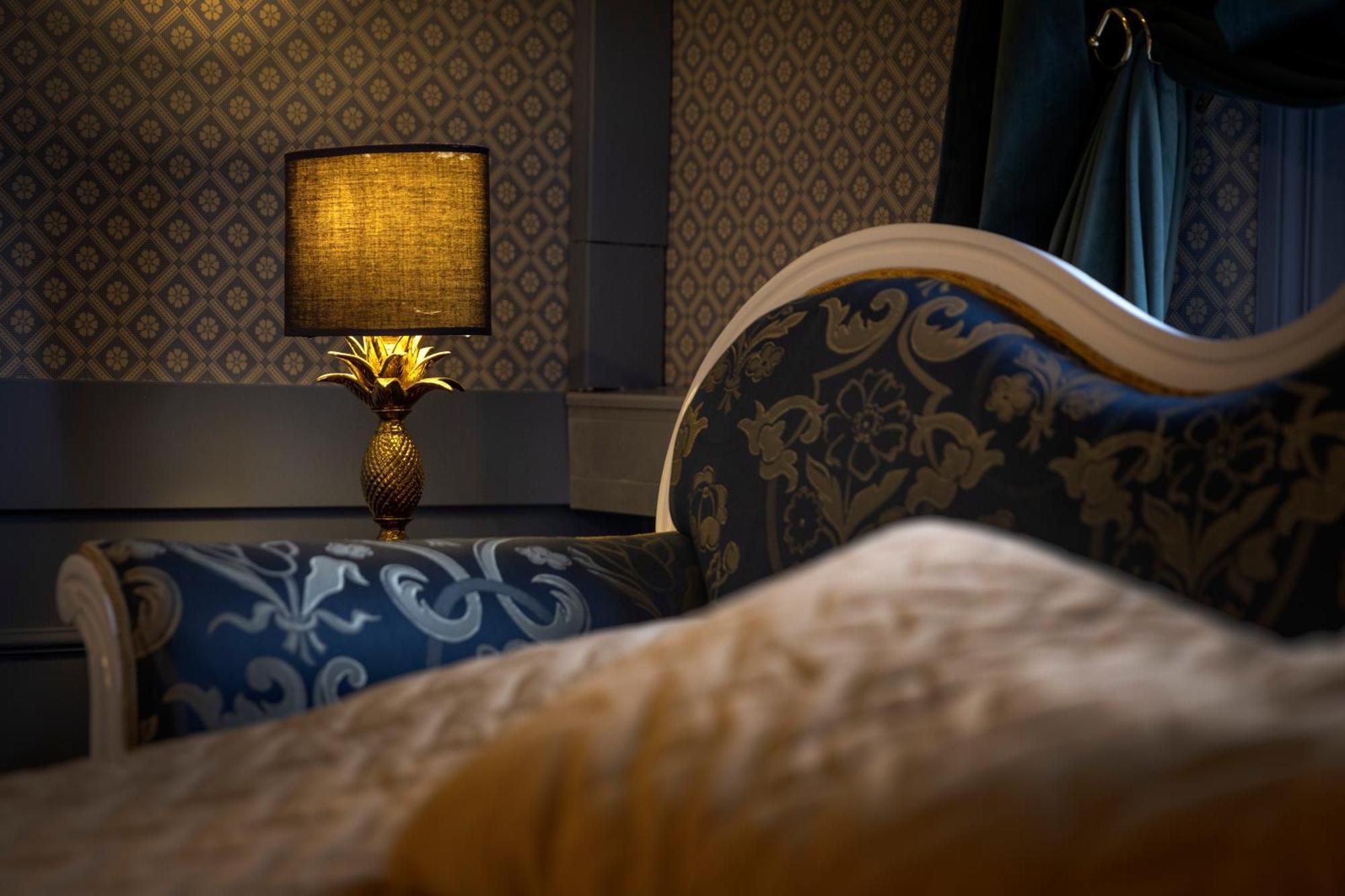 Jaernvaegshotellet B&B Скара Екстер'єр фото